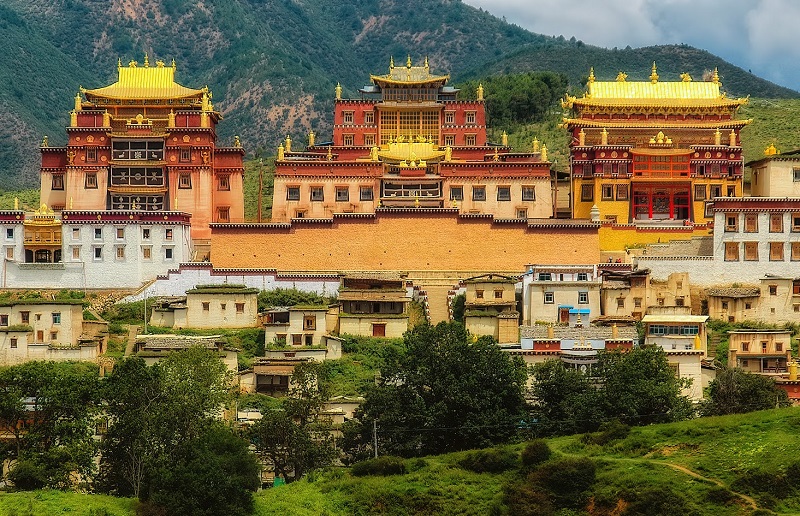 Du lịch Shangri-La – Hành trình khám phá “thiên đường hạ giới” bốn mùa kỳ ảo - BestPrice