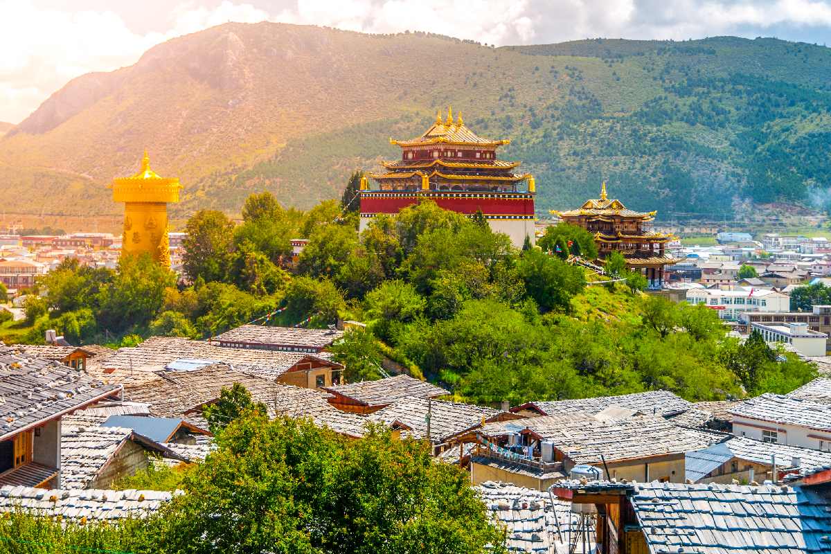 KHÁM PHÁ SHANGRI-LA – THIÊN ĐƯỜNG ẨN MÌNH GIỮA NÓC NHÀ THẾ GIỚI