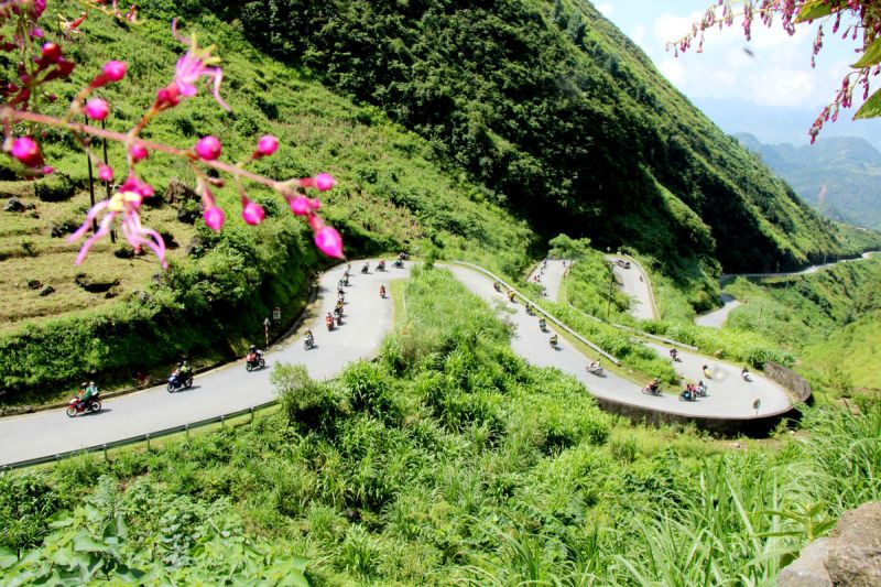 Hà Giang: Những cung đường... “kể chuyện”